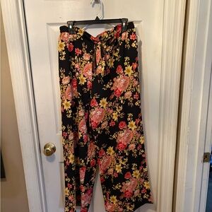 Tolani Black Floral Wide Leg Pants